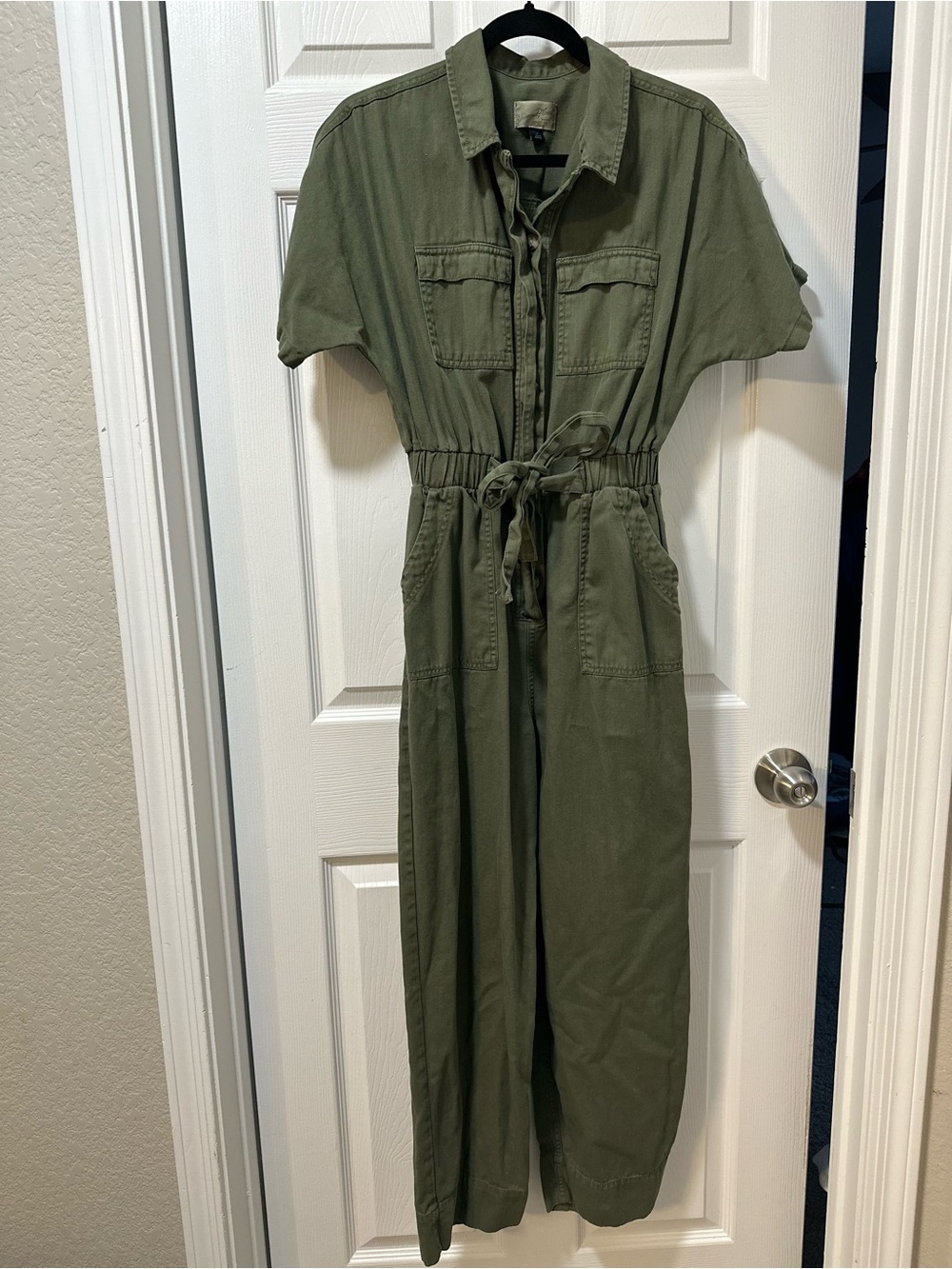 Universal Thread Olive Green Utility Jumpsuit Tie Waist Button Front Size 4 - Picture 6 of 7